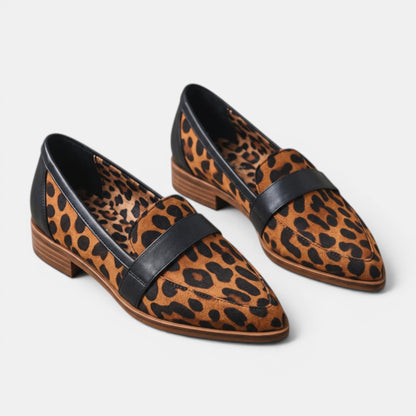 Women's Flat Loafers with Pointed Toe Design