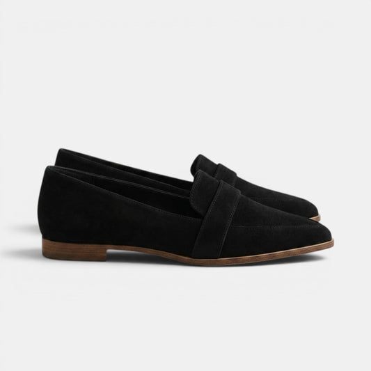 Women's Flat Loafers with Pointed Toe Design
