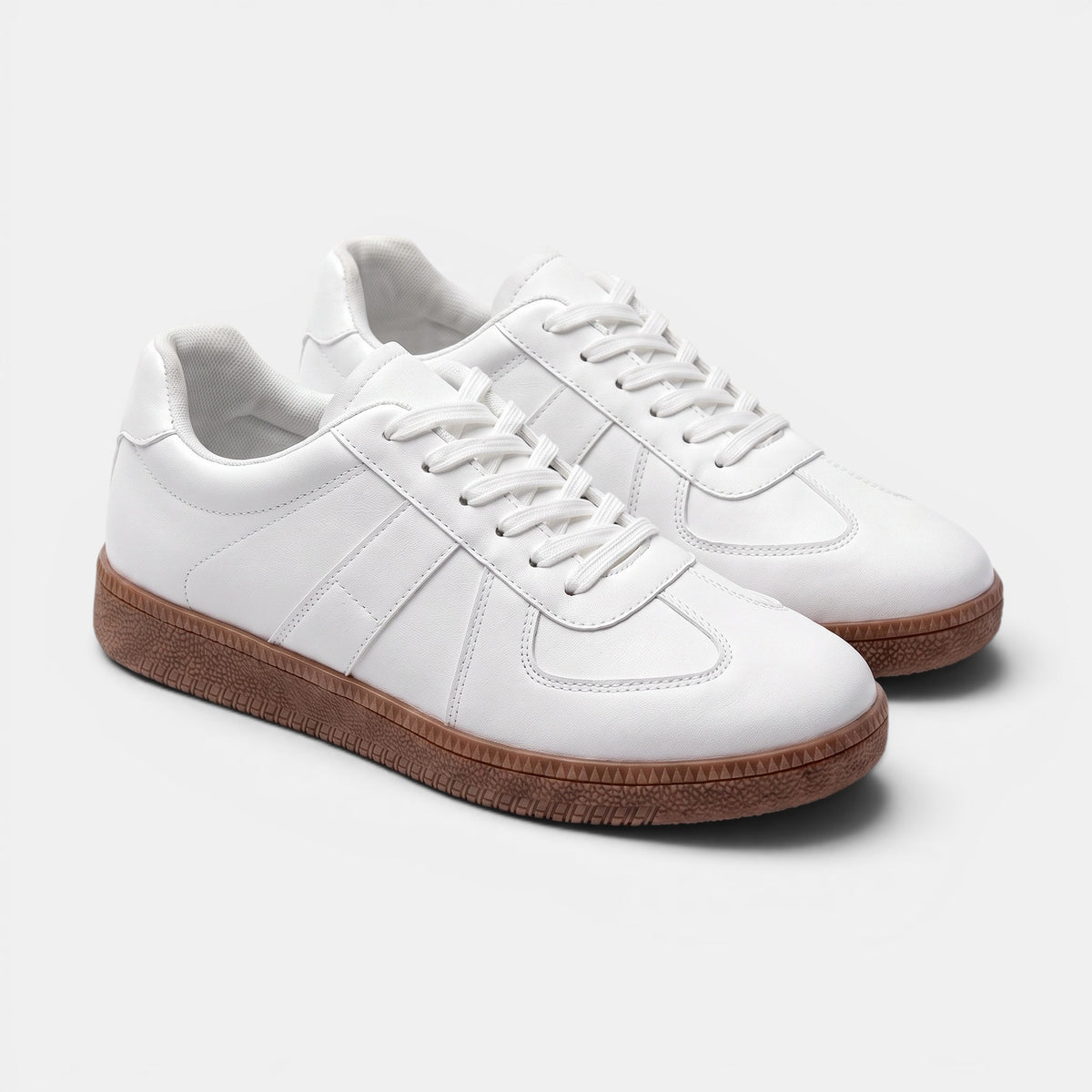 Women's Low Top Lace Up Walking Sneakers