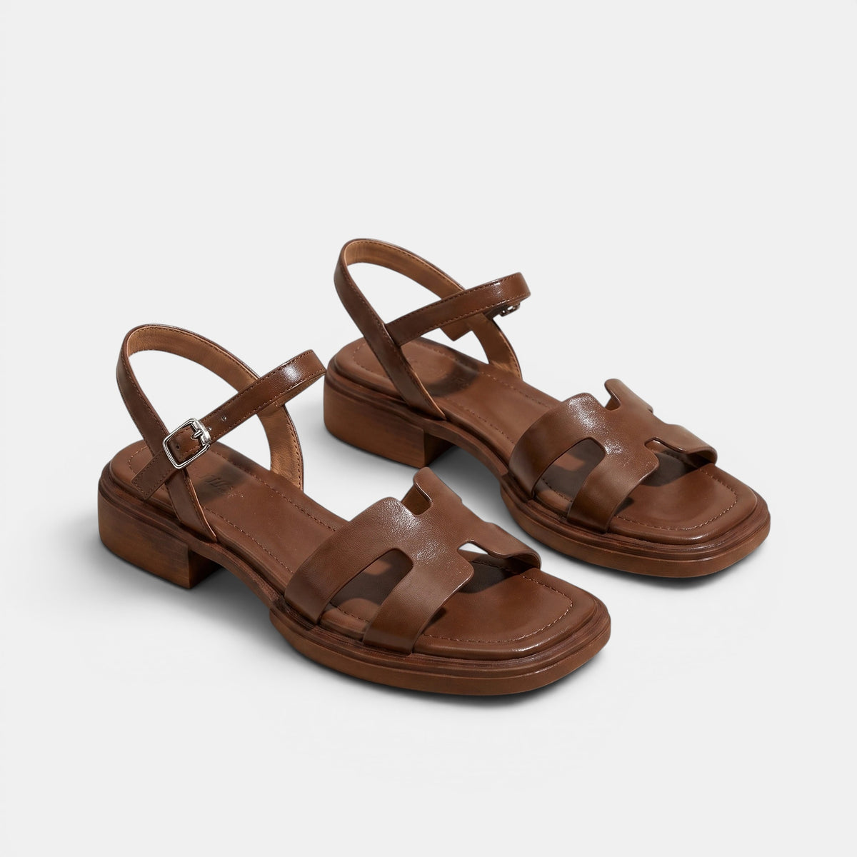 Women's Open Toe Flat Sandals with Adjustable Ankle Strap